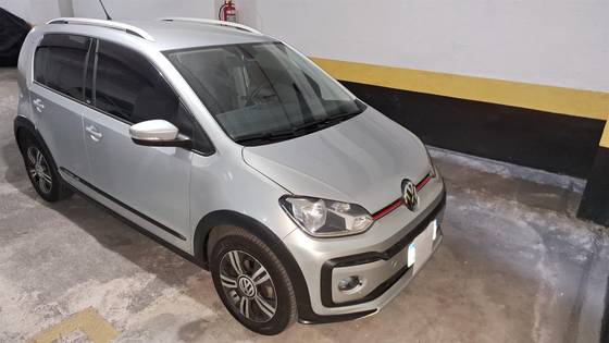 VOLKSWAGEN CROSS UP 1.0 TSI 12V FLEX 4P MANUAL VOLKSWAGEN CROSS UP 1.0 TSI 12V FLEX 4P MANUAL
